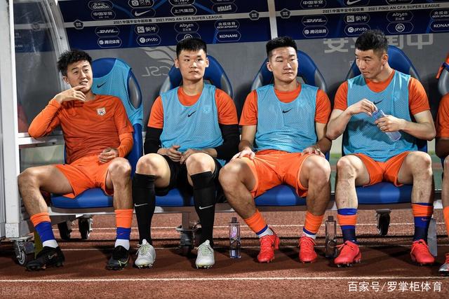 火箭媒体人：火箭急需三分射手 桑顿夏联以41%命中率场均出手6次